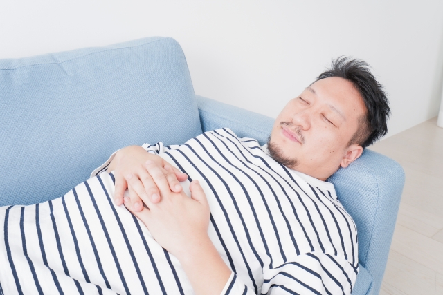 胃酸の逆流を悪化させる生活習慣にも注意